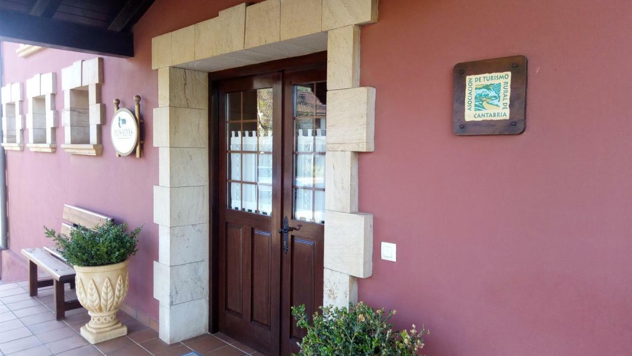 Posada Mediavia Ubiarco Exterior photo